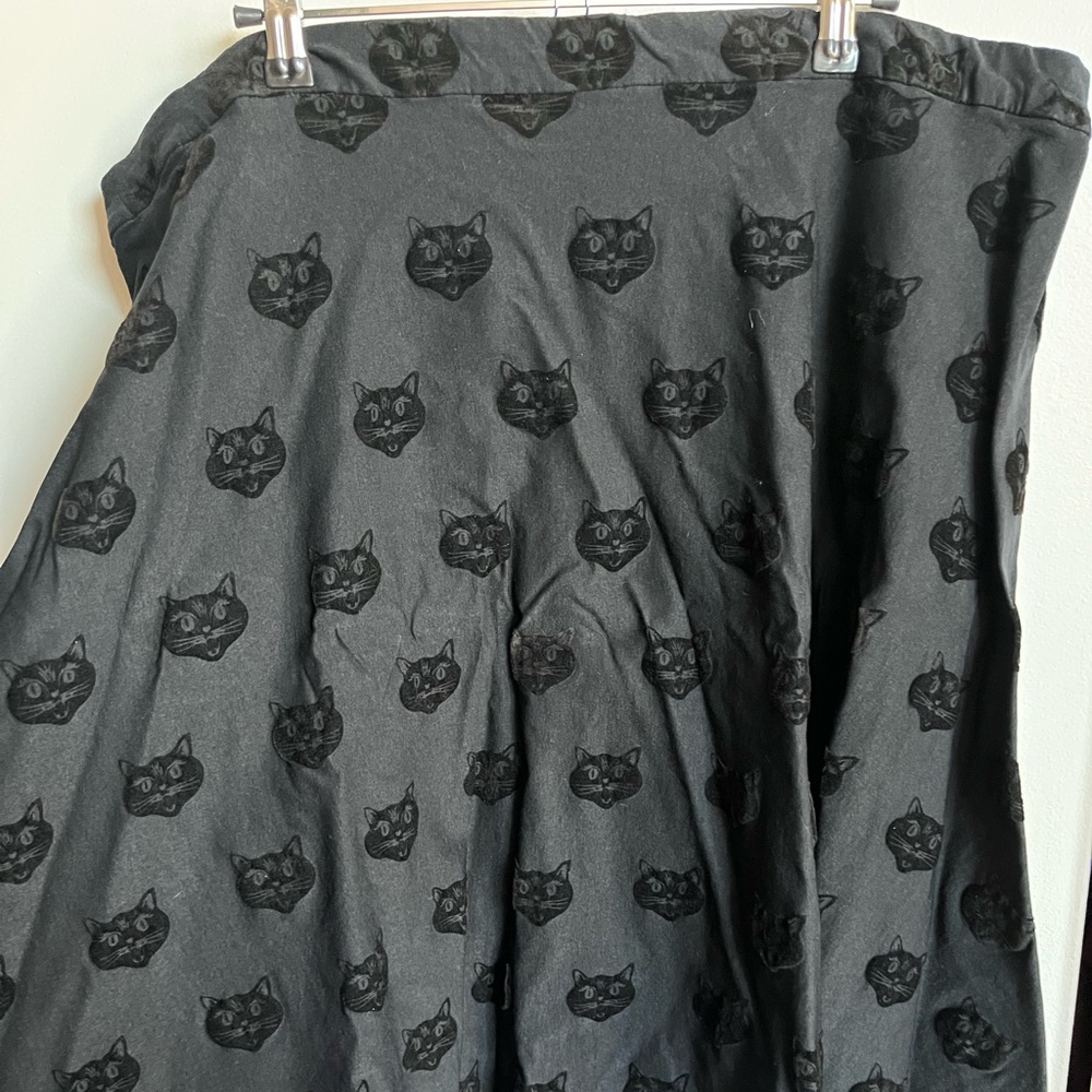 ModCloth collectif cat skirt